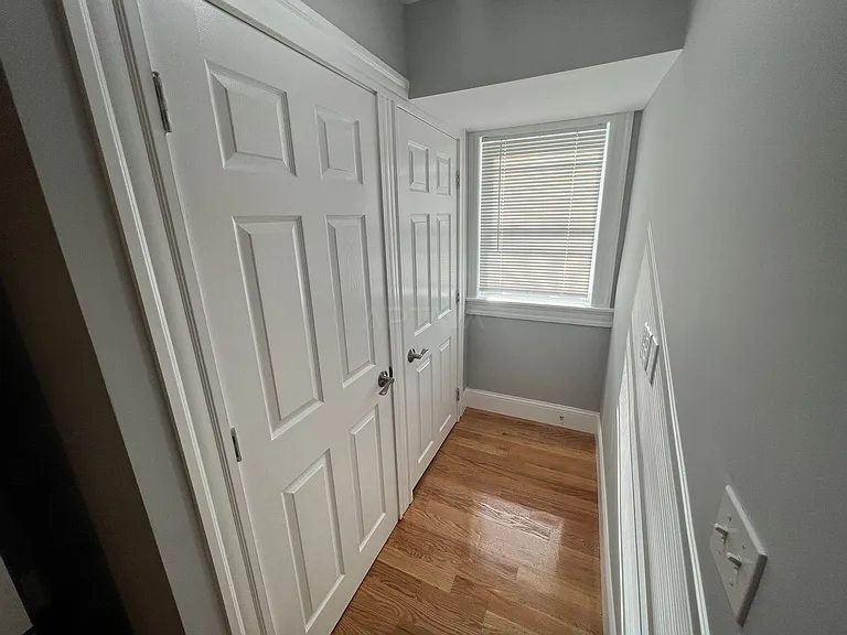 366 Highland Ave #1 — Photo 17