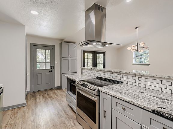 5th image of 3250 Saint Croix Dr
