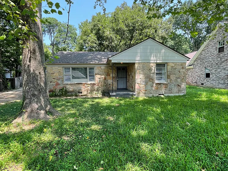 3362 Scenic Hwy — Photo 1