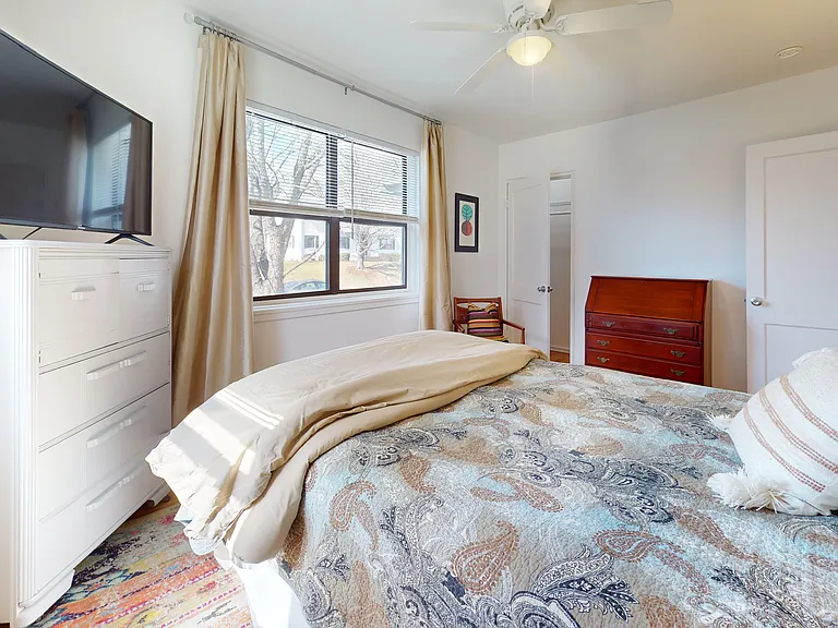 615 Biltmore Ave — Photo 11