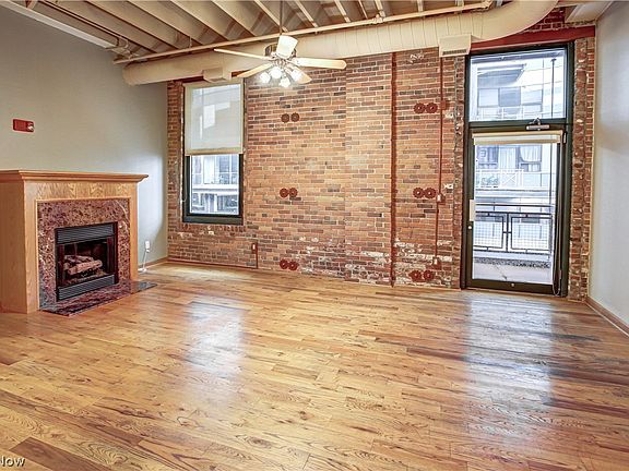 5th image of 635 W Lakeside Ave APT 502