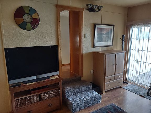 3rd image of 3600 W Florida Ave #148