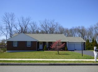 2985 Burton Dr, Gilbertsville, PA 19525
