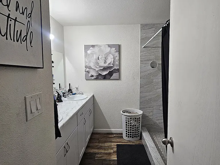 600 E Monterey St #A — Photo 8