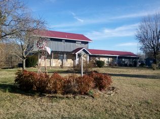 140 Adams Farm Rd, Madisonville, TN 37354
