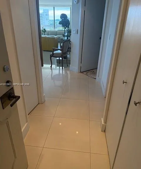 2333 Brickell Ave #812 — Photo 36