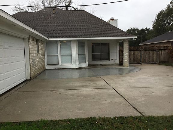 3rd image of 418 Westminster Dr