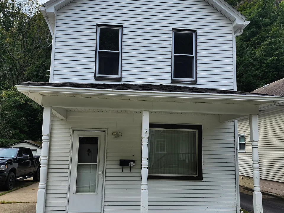 311 Crawford Run Rd