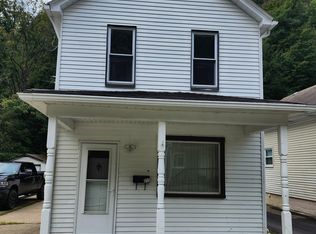 311 Crawford Run Rd, Creighton, PA 15030