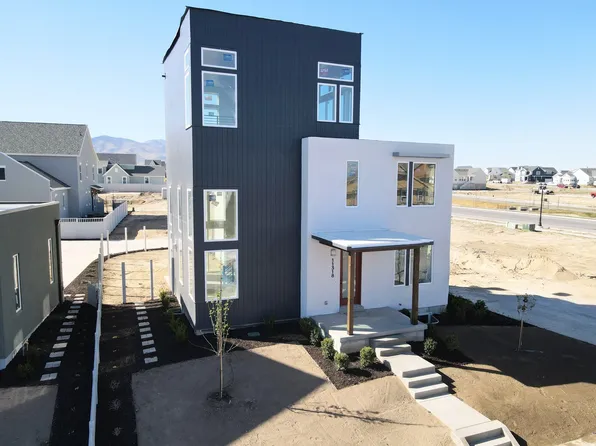 11318 S Silver Pond Dr W #319, South Jordan, UT 84009