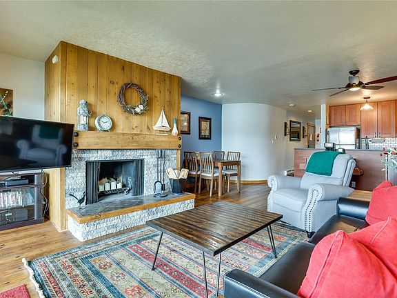 5th image of 311 W La Bonte Street UNIT 206