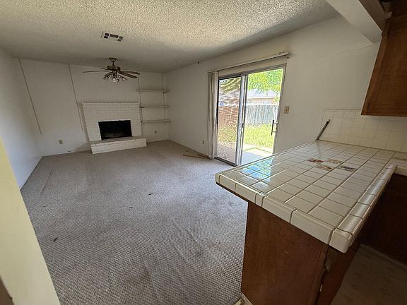 4th image of 227 Sepulveda Dr