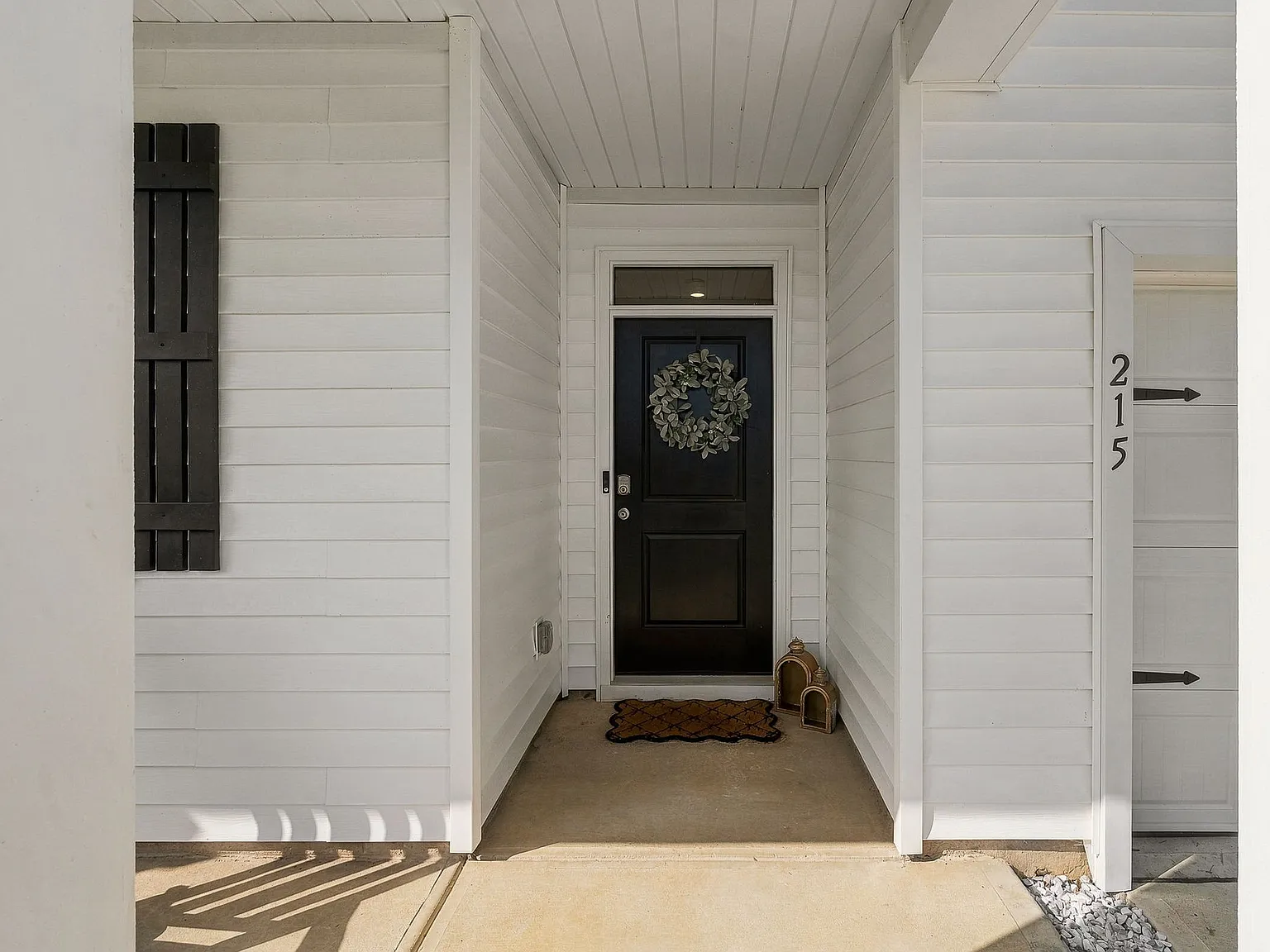 4 bed, 1774 sqft, $2,700 — Photo 4