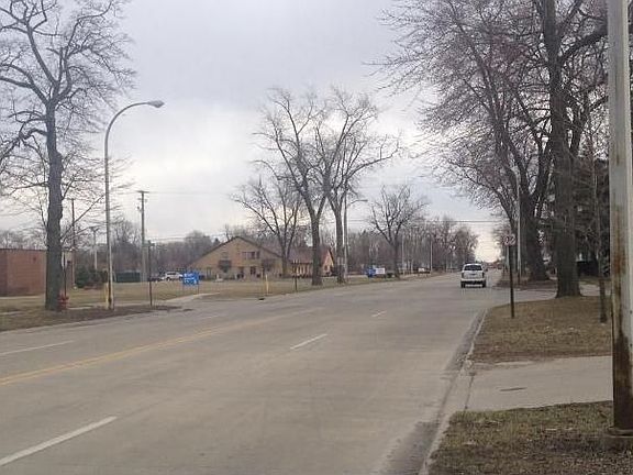 2nd image of 1415 10th Ave