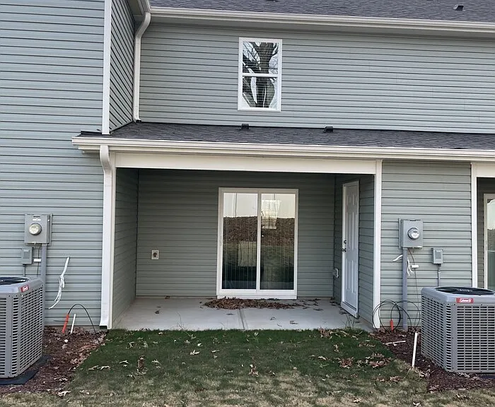 1022 Peony Ln — Photo 7