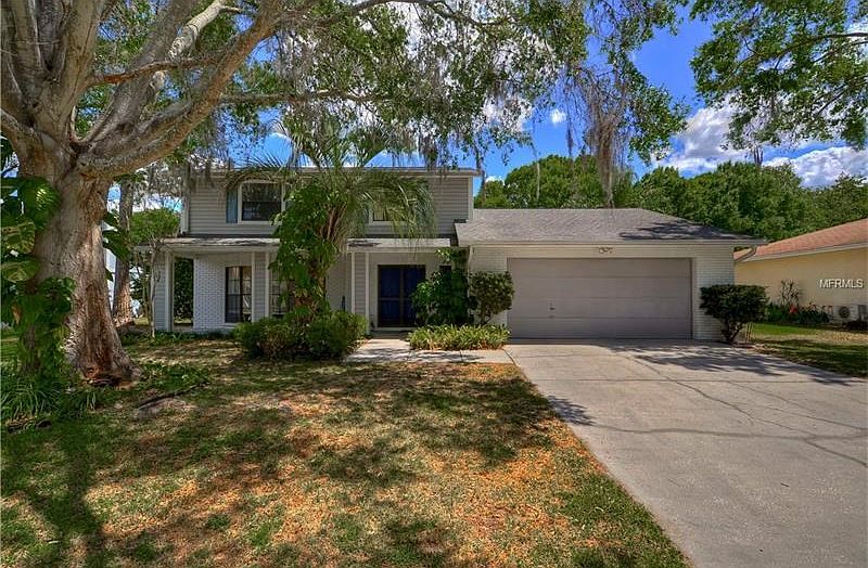 Nearly 3,000 square feet in Northdale!