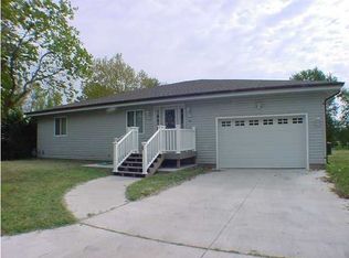 410 S Duncan St, Newton, KS 67114