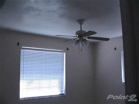 5th image of 3120 SW 39th Ave