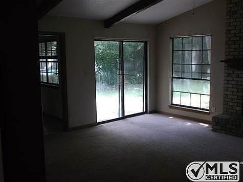 4th image of 2420 Clara Kee Blvd