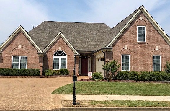 2nd image of 1295 River Bank Dr