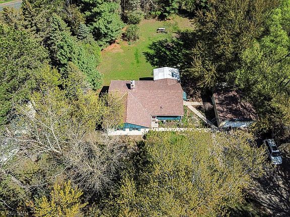 2nd image of 8140 39th St N