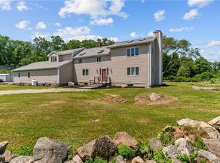 693 Crandall Rd, Tiverton, RI 02878
