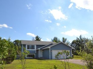 19526 Naples St NE, East Bethel, MN 55011