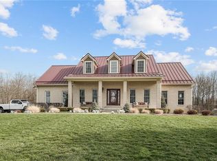 2 Black Angus Ct, Newburgh, NY 12550