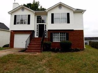 3301 Basking Shade Ln, Decatur, GA 30034
