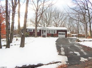 2 Maryann Ter, Stanhope, NJ 07874