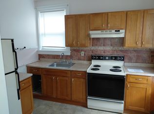 31 S William St APT 5, Johnstown, NY 12095