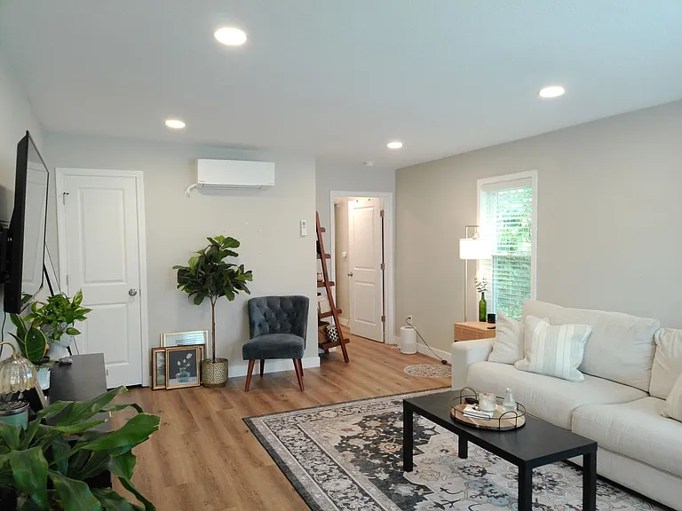 309 W Worley St — Photo 3