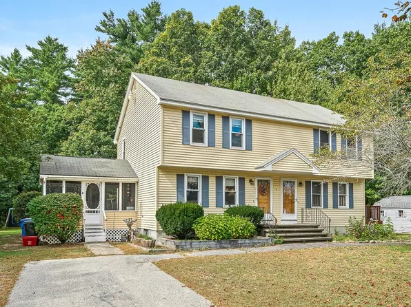 9 Walton Circle #A, Londonderry, NH 03053