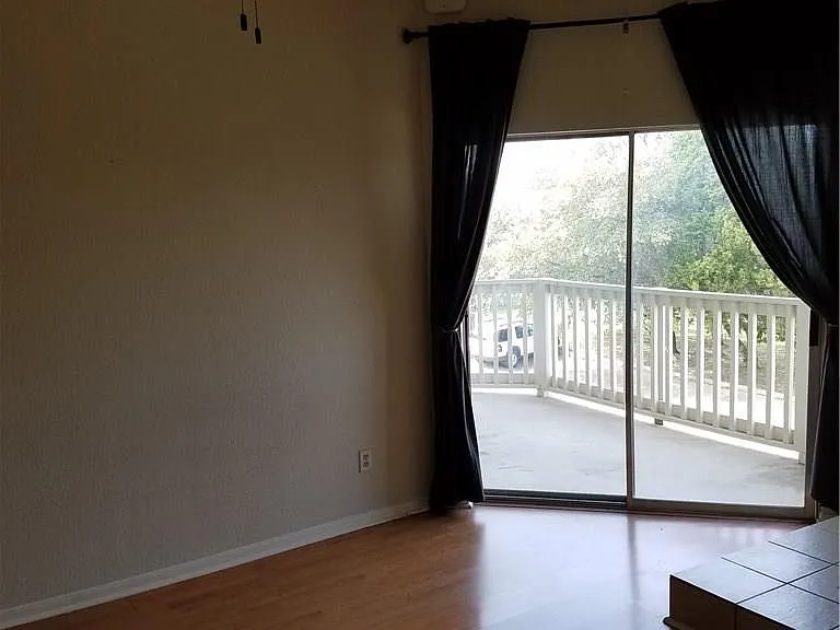 2450 Wickersham Ln #1317 — Photo 3