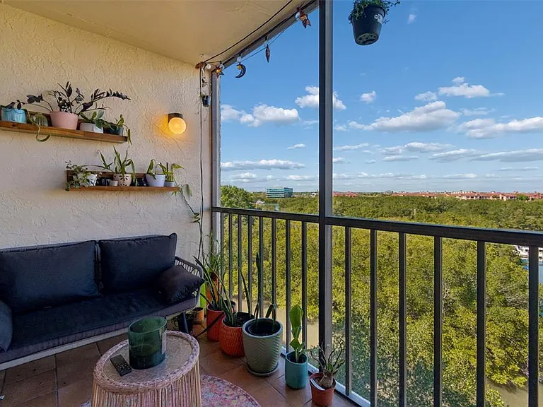 900 Cove Cay Dr #5F — Photo 45