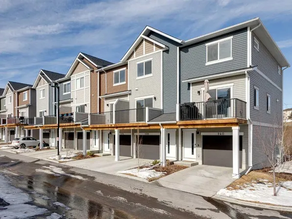 140 S Tuscany Summit Sq NW, Calgary, AB T3L 0G1