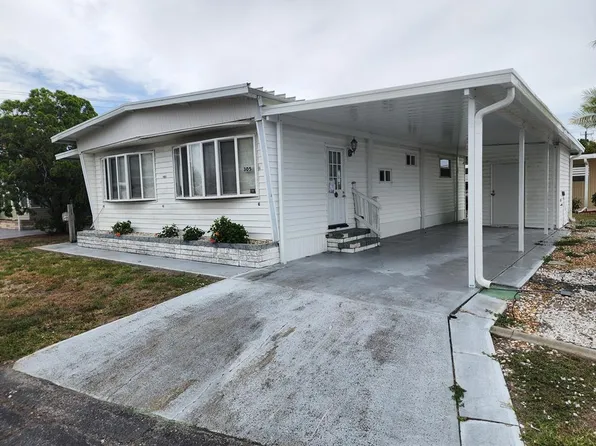 305 Batan Ct, Bradenton, FL 34207