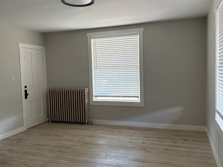 214 Wall St #1 — Photo 9