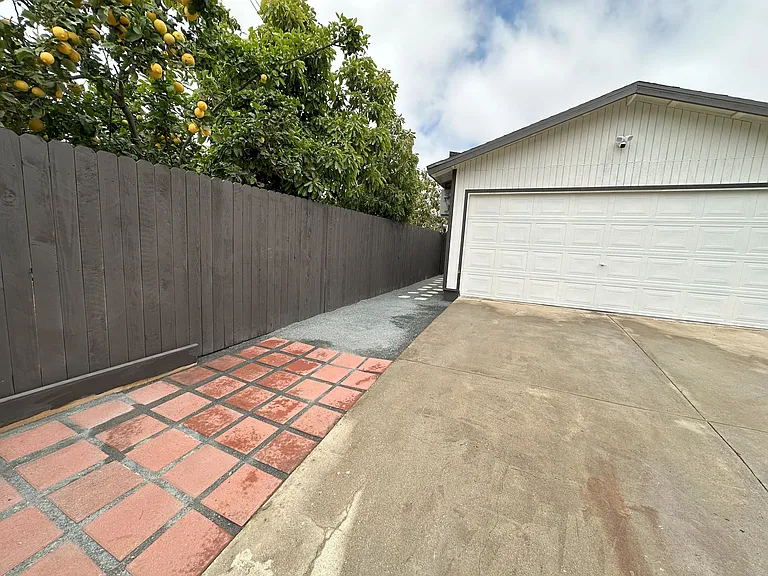 1695 Logan Ave #2 — Photo 6