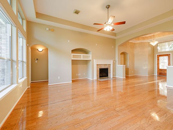 4th image of 4106 Angel Springs Dr
