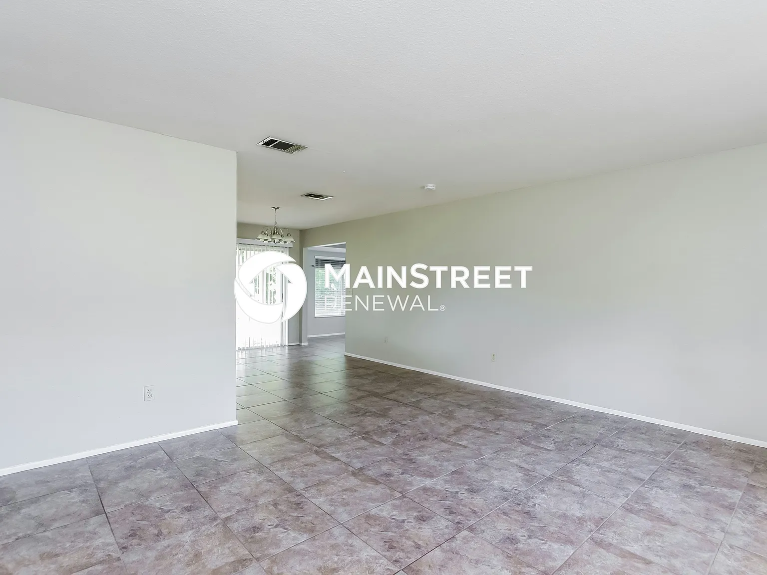 6847 Carovel Ave — Photo 3