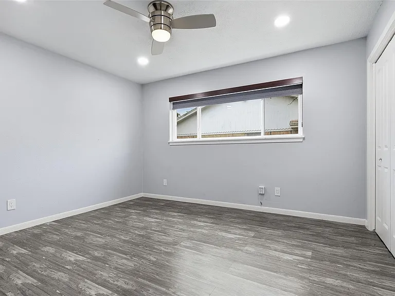 5347 Rutherglenn Dr — Photo 13