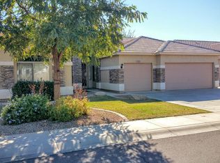 2621 E Harwell Rd, Gilbert, AZ 85234