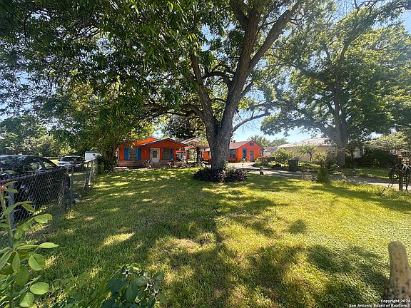 4th image of 254 LORITA DR