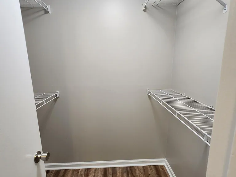 8549 Hopkins Cir #H — Photo 16
