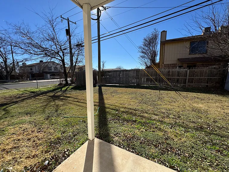 3400 Cantabrian Dr — Photo 23
