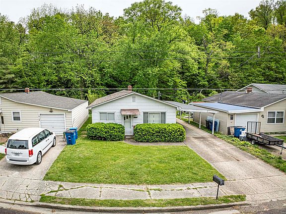 4th image of 1014 Olive St