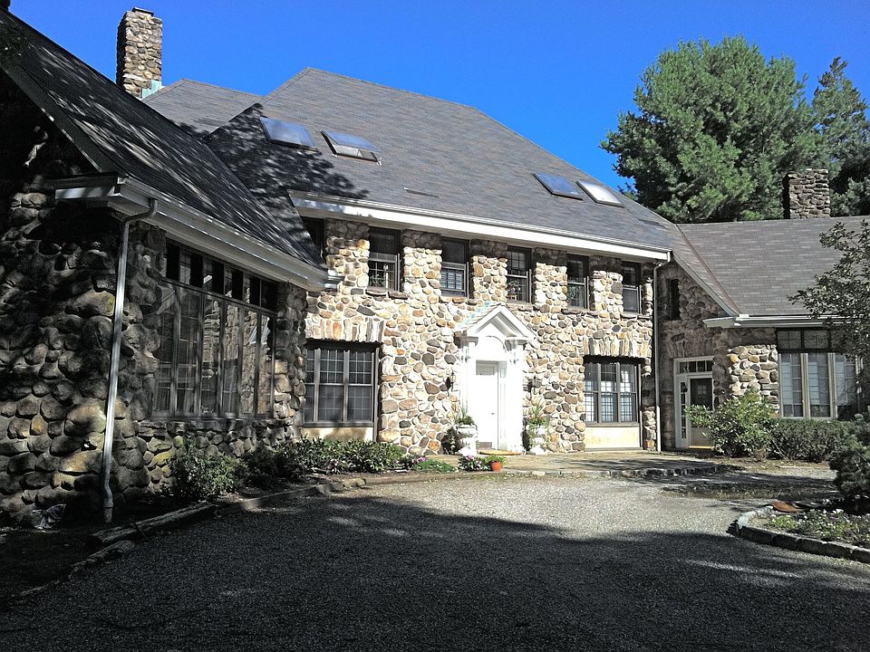 The Stone Mansion with 6 Unique Condos