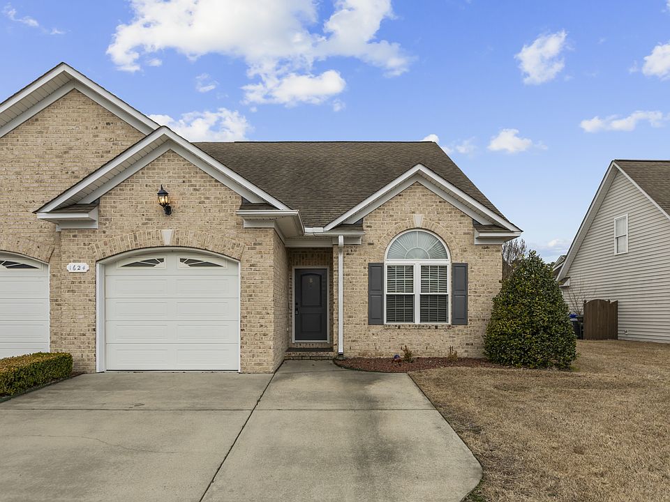 1st image of 1624 Brook Hollow Dr Unit 1-B