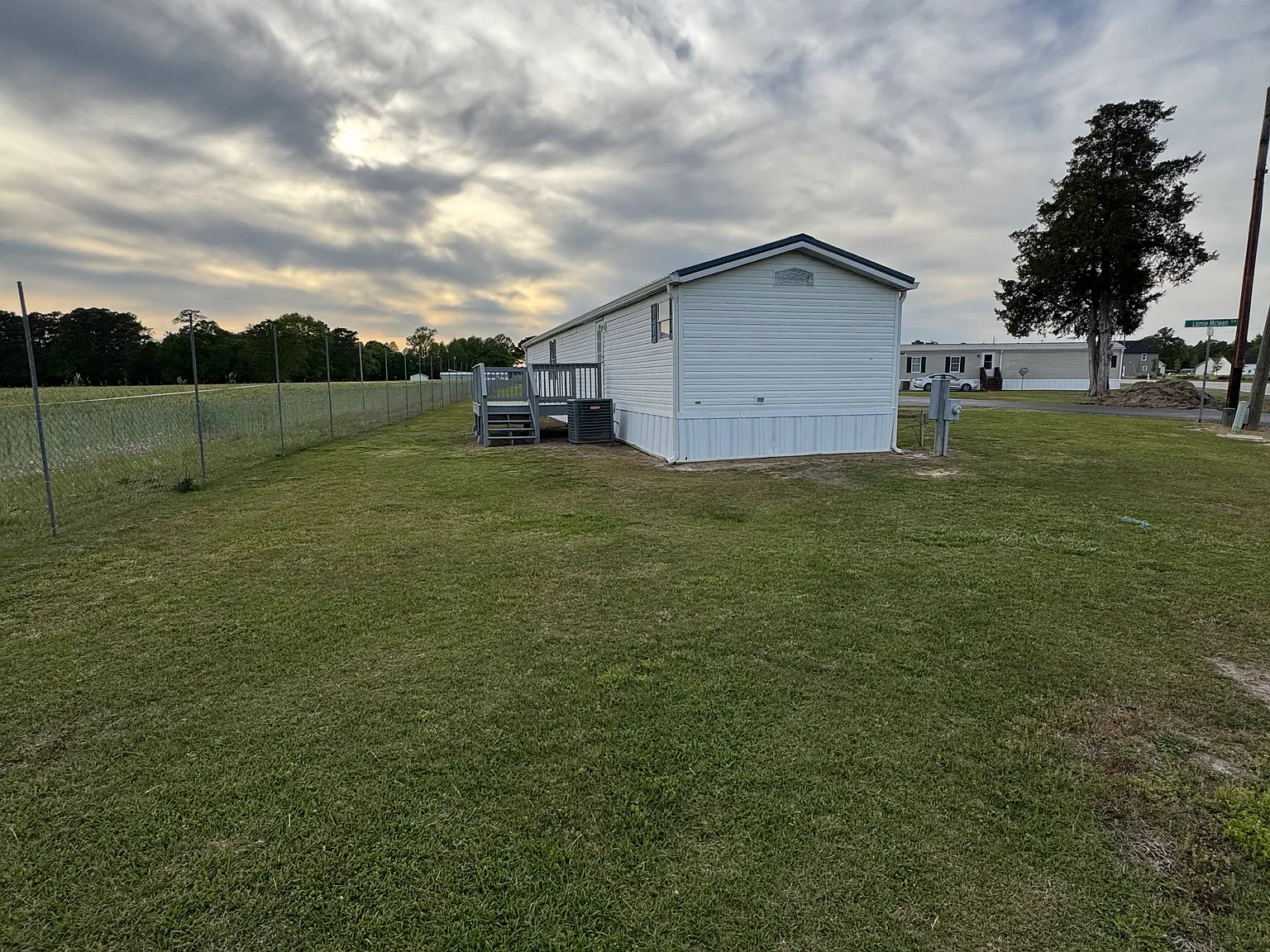 2 bed, 980 sqft, $1,200 — Photo 4